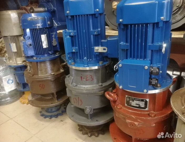 Редуктор червячный двухступенчатый цтнд-500 Б/у