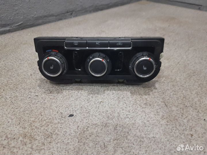 Блок управления печкой для VW Passat CC