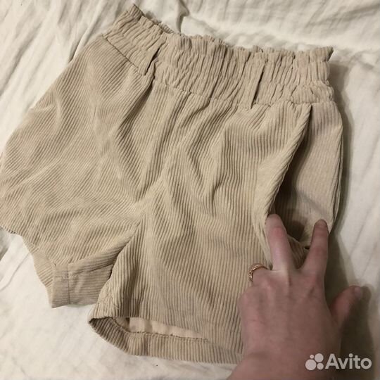 Шорты женские вельвет S