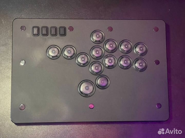 Аркадный leverless hitbox oт Punk Workshop для SF6