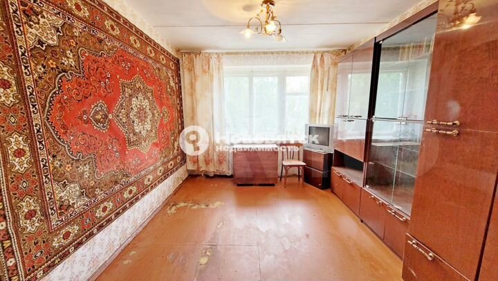 3-к. квартира, 52 м², 2/5 эт.