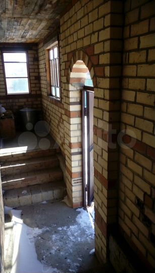 Коттедж 186 м² на участке 6 сот.