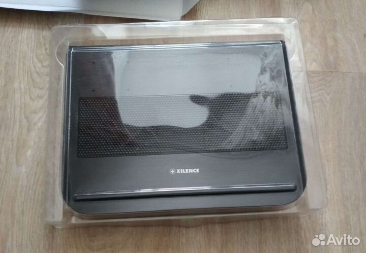 Подставка с охлаждением для ноутбука