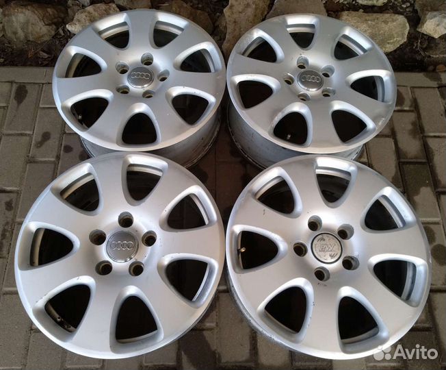 Оригинал Audi r-18 (5x130) 4 шт. б/у