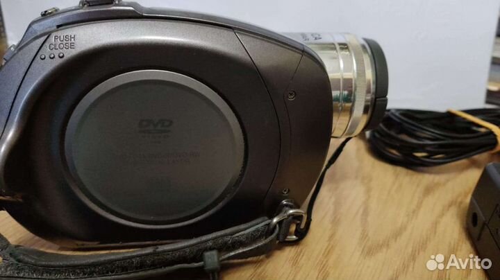 Видеокамера panasonic vdr-d310