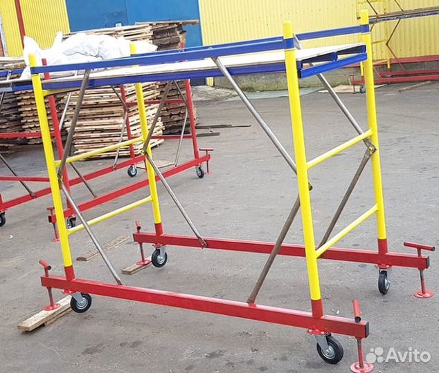 Вышка-тура для удобной работы на высоте