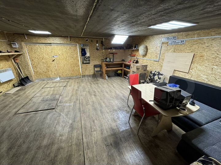 Гараж, > 30 м²