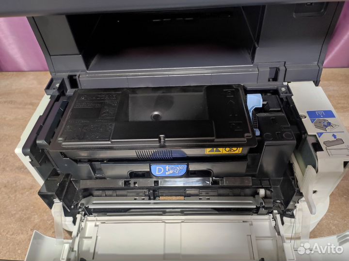 Мфу Kyocera M3540dn, 11800 страниц