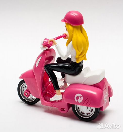 Барби на скутере мопеде мотоцикле Mattel. 2010