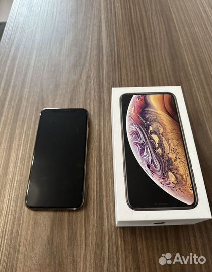 iPhone Xs, 64 ГБ