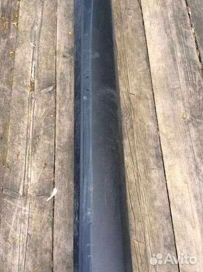 Накладка правого порога Mercedes Benz GLC 250