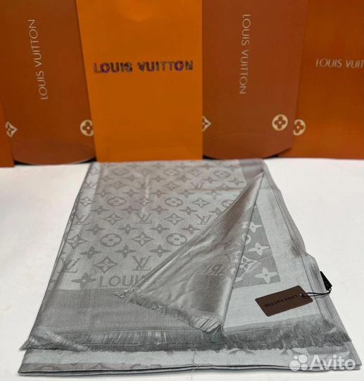 Louis vuitton палантин