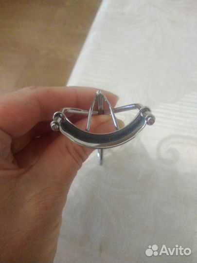 Новые щипцы для завивки ресниц