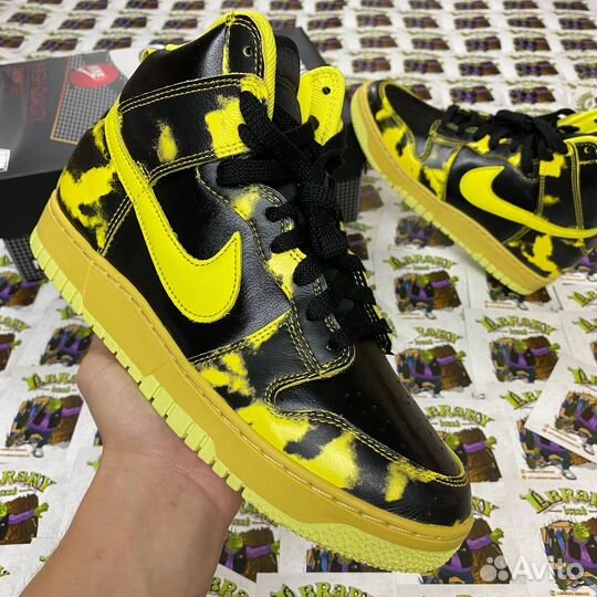 Nike Dunk Hi