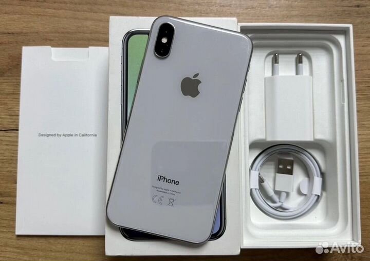 Телефон iPhone х обмен