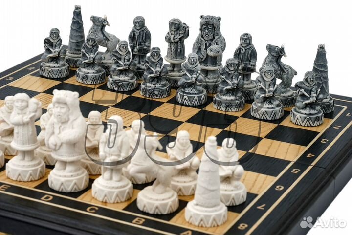 Шахматы Народы севера (морёный дуб) (50473)