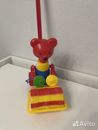 Детская игрушка каталка