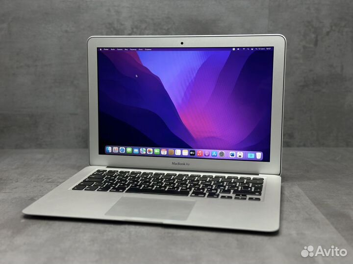 MacBook Air 13 2017 8/128Gb Silver