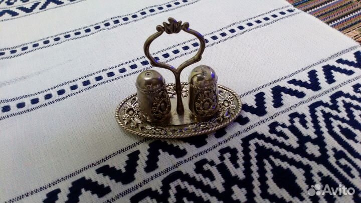 Солонка и перечница винтаж