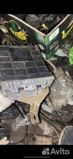 Эбу двигателем VAG 037906025K