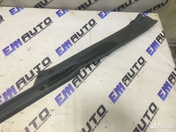 Накладка порога правая Дэу Нексия