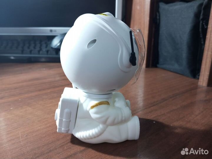 Ночник астронавт