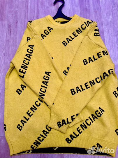 Свитер balenciaga желтый