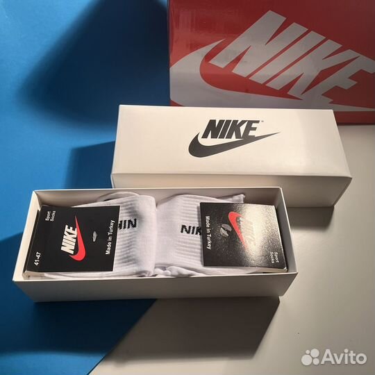 Носки Nike в подарочной коробке