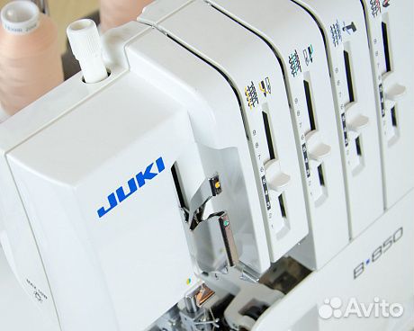 Оверлок Juki B 850N 8 программ 4-3х ниточные швы