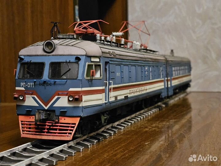 Модель поезда рп 011