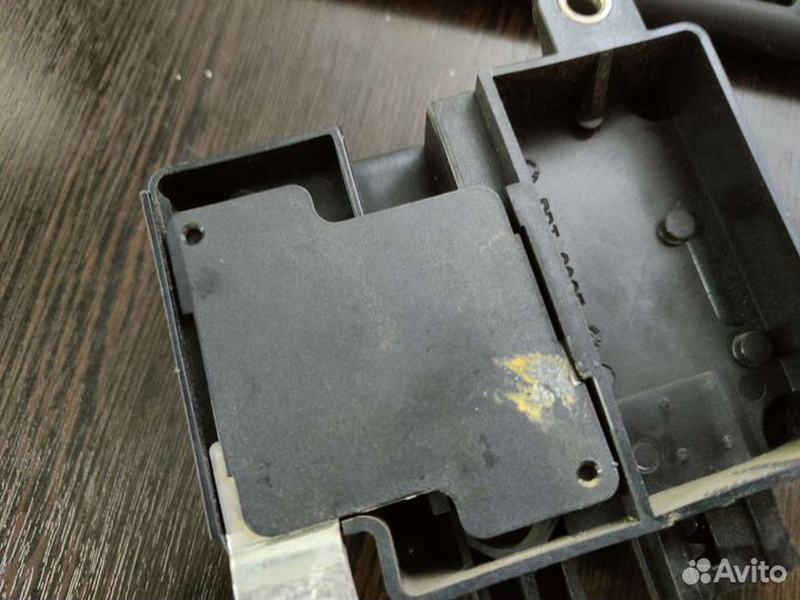 Блок управления аккумулятором Ауди a8 d3