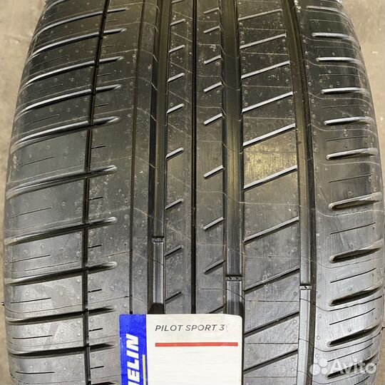 Michelin Pilot Sport 3 245/45 R19 102Y