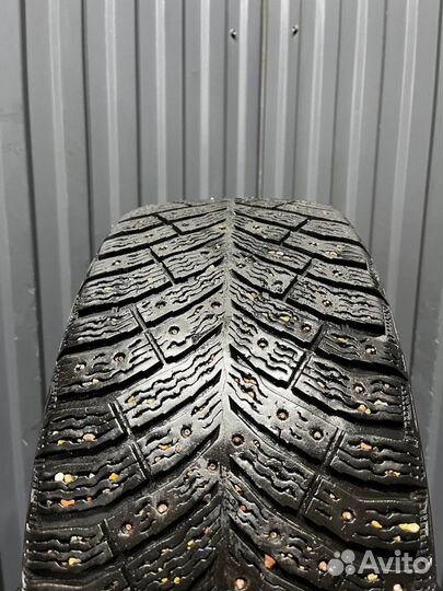 Michelin X-Ice North 4 225/45 R17 94T