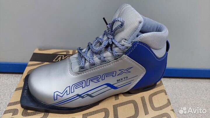 Ботинки лыжные новые