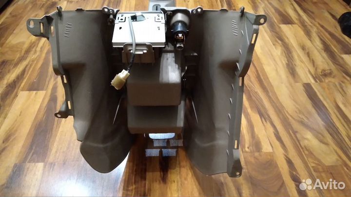 Консоль центральная spacio