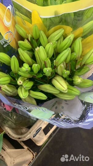 Букеты из лилий