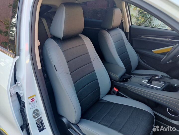 Чехлы Автопилот Renault Sandero с 2014-н.в