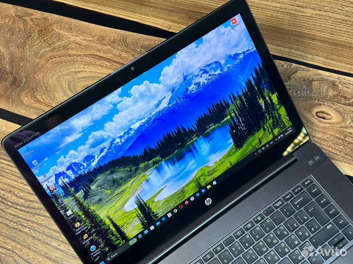 Ноутбук HP Zbook Studio G3 6 ядер 32GB Ram Quadro