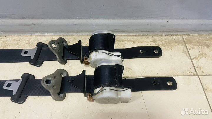 Ремни безопасности nissan skyline R33