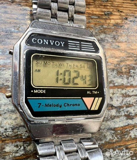 Часы Конвой музыкальные