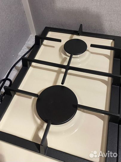 Газовая варочная поверхность Avex HS 6241 YR