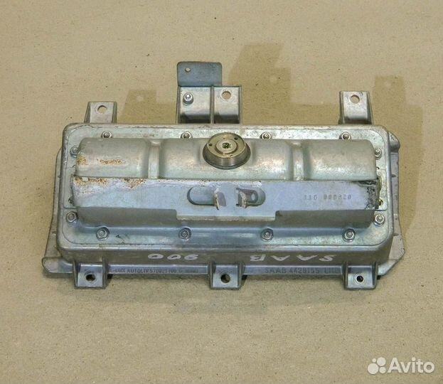 Подушка безопасности Saab 900