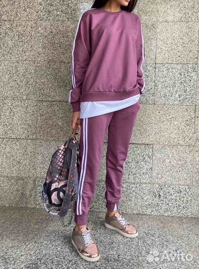 Спортивный костюм