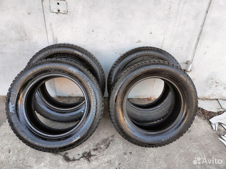 Gislaved Nord Frost 200 205/65 R16 95T