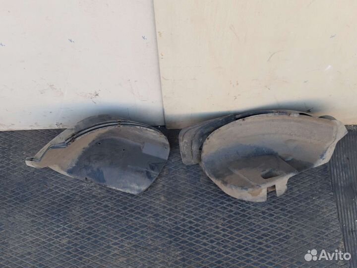 Локер подкрыльник задний Фиат Альбеа