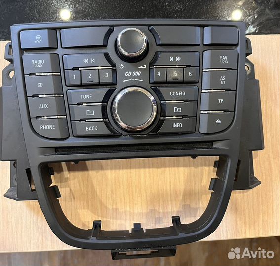 Магнитола CD 300