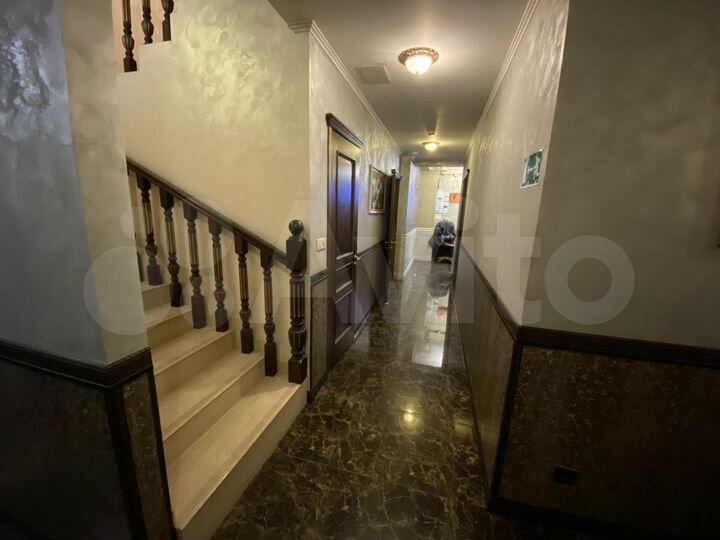 Гостиница, 375 м²