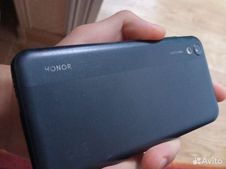 HONOR 8A, 2/32 ГБ