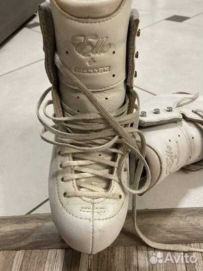 Фигурные коньки jackson elle