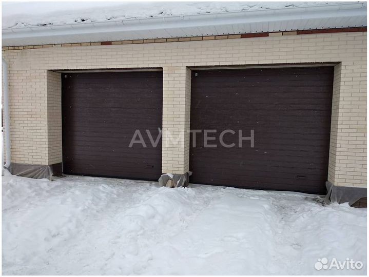 Секционные ворота